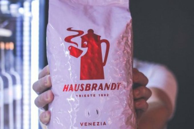 Vybíráme pro vás kávu a víno měsíce ledna